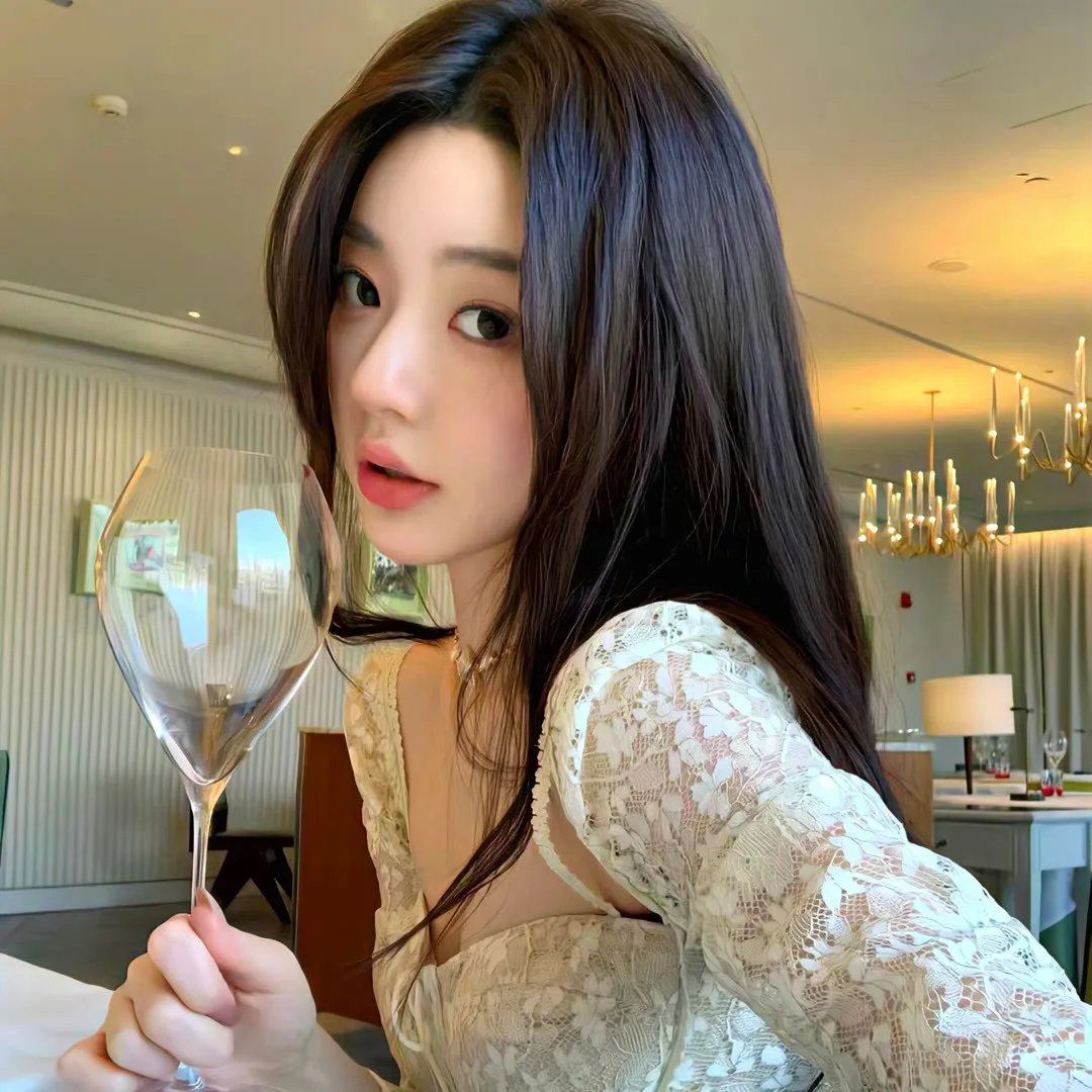 乖乖入局贺少拥我入怀